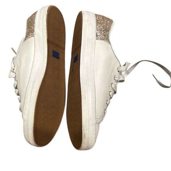 KATE SPADE KEDS COLLAB WHITE SEQUINED FLORAL APPLIQUÉ  DETAIL LACEUP SNEAKERS 9 - Picture 4 of 11